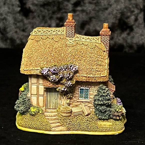 Lilliput Lane | Fresh Today | Collectors' Club - Picture 6 of 13